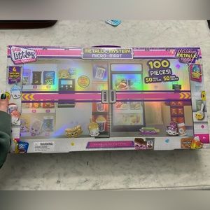 Shopkins Real Littles Metallic Mystery Micro Mart 100 Pieces  BRAND NEW.